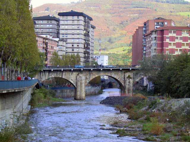 Puente de Ariz