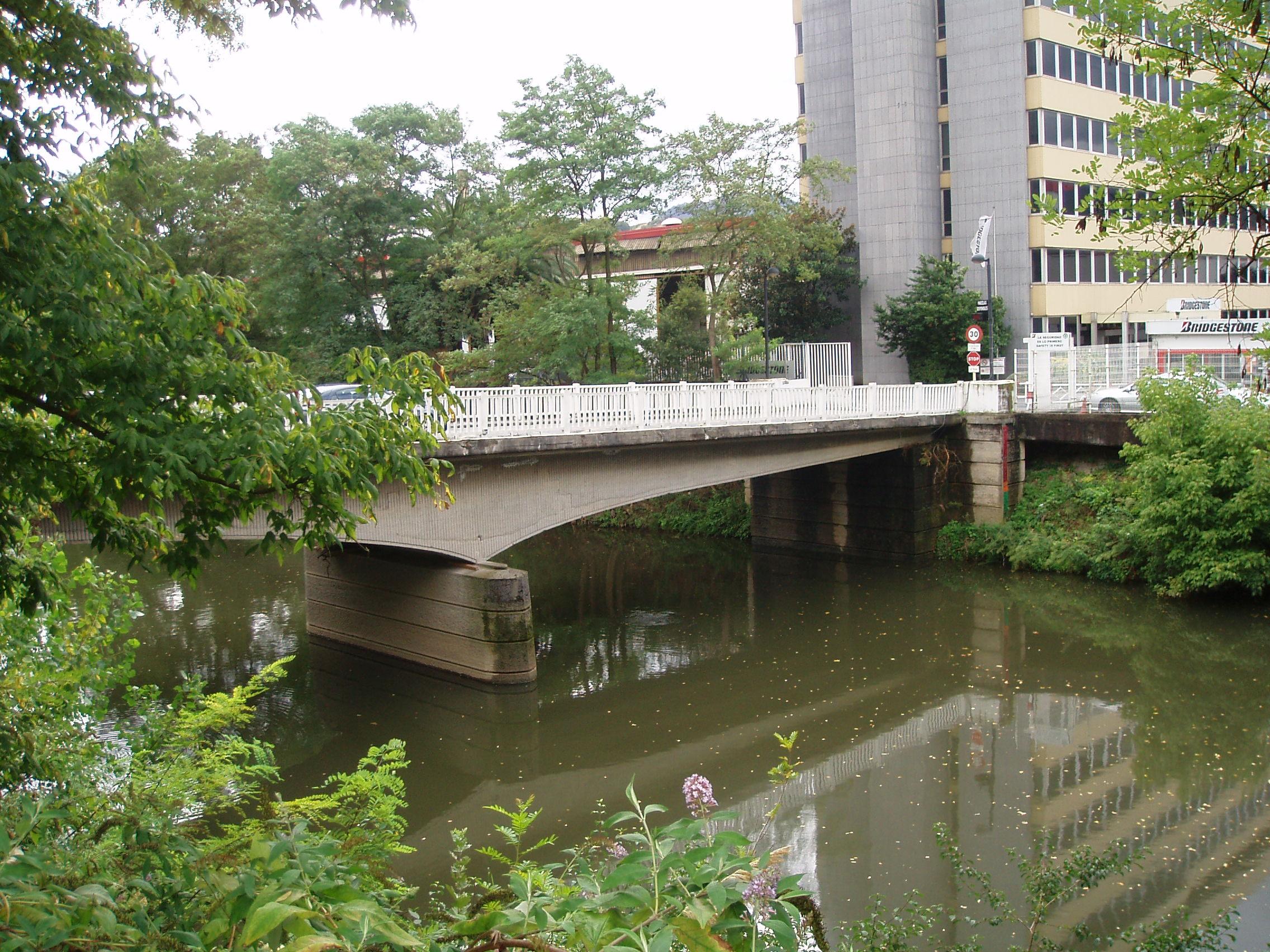 Puente de Firestone