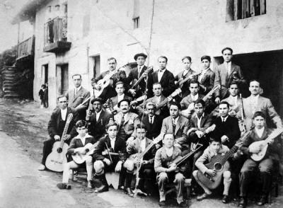 Sociedad guitarrística EL LIRIO