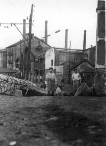 Trabajadores en Calle Basconia