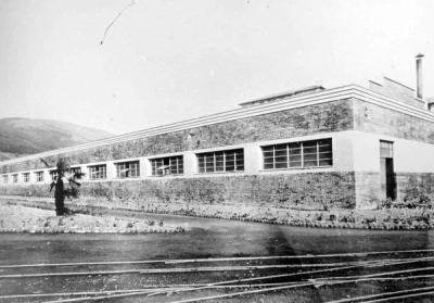 Exterior comedor de obreros