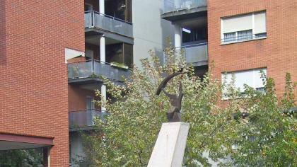 Monumento Homenaje a Pinceles